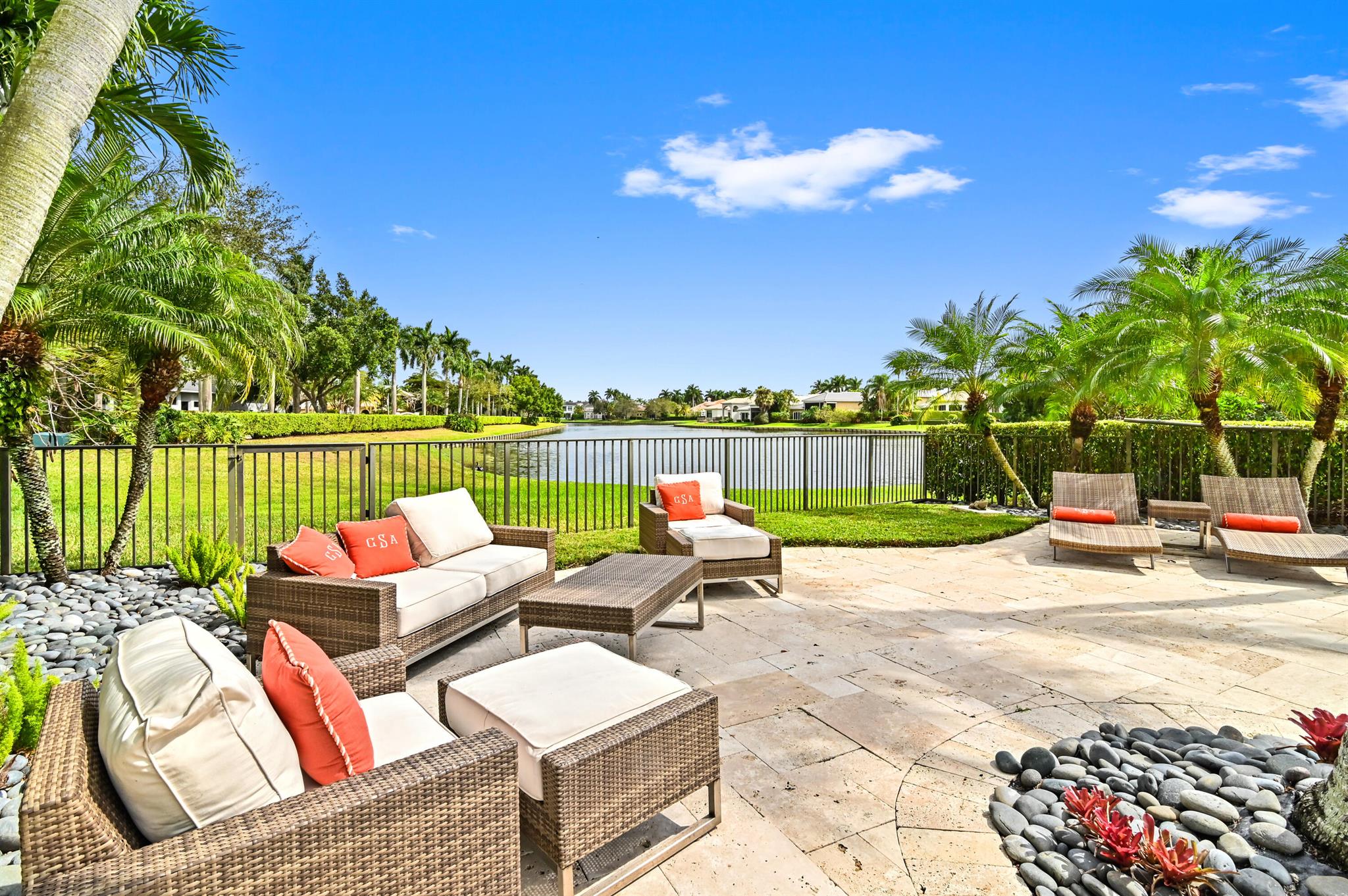 ENCLAVE AT WOODFIELD COUN - Residential