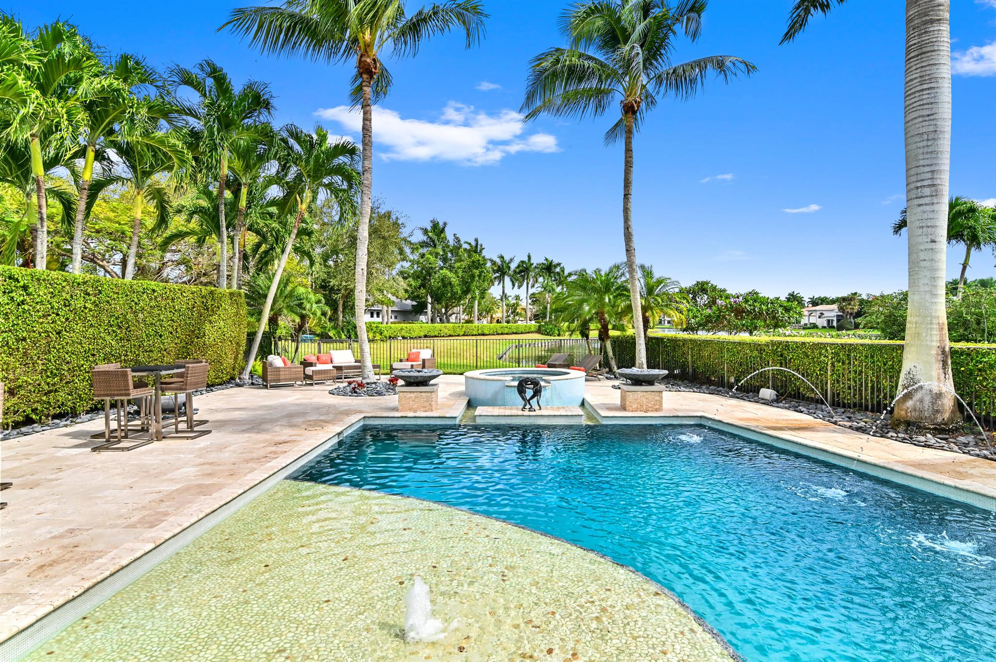 ENCLAVE AT WOODFIELD COUN - Residential