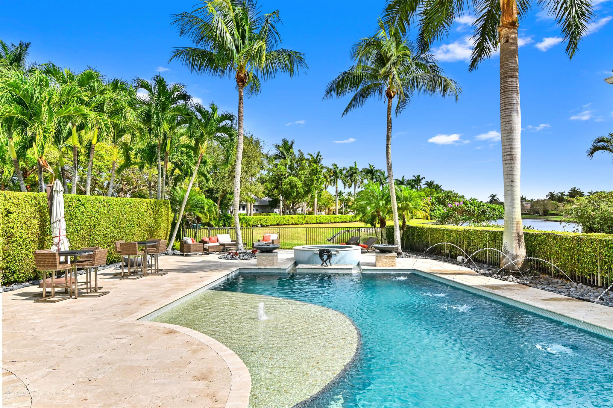 ENCLAVE AT WOODFIELD COUN - Residential