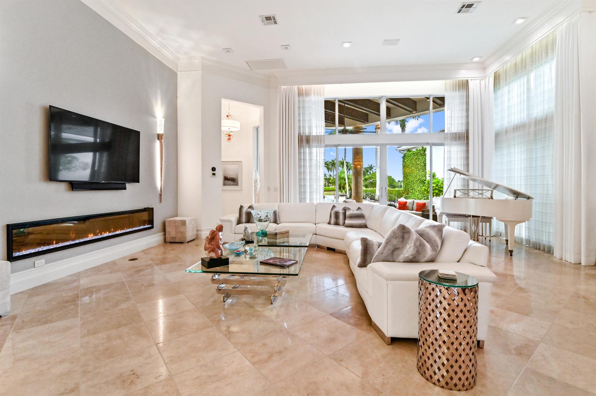 ENCLAVE AT WOODFIELD COUN - Residential