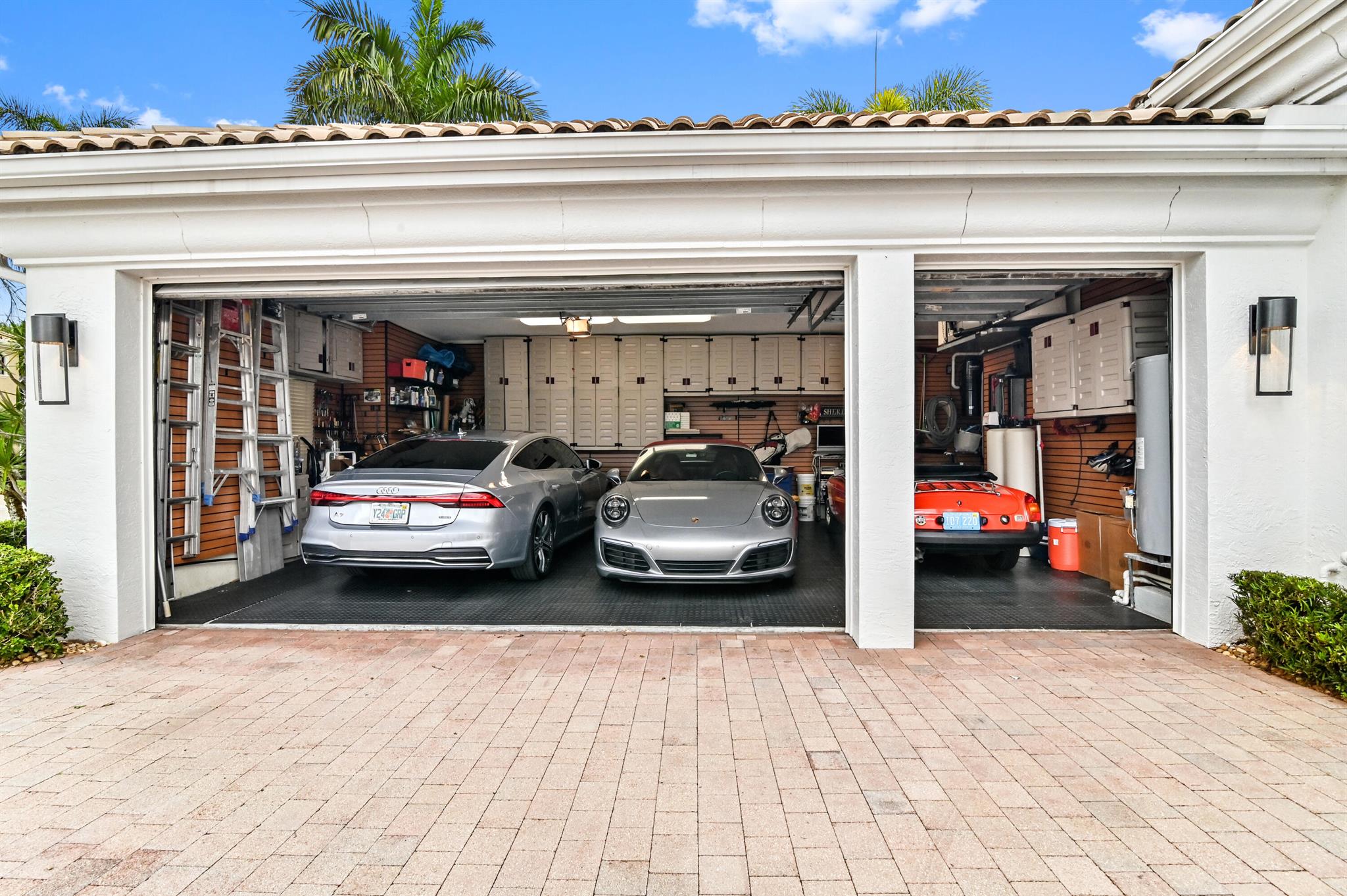 ENCLAVE AT WOODFIELD COUN - Residential