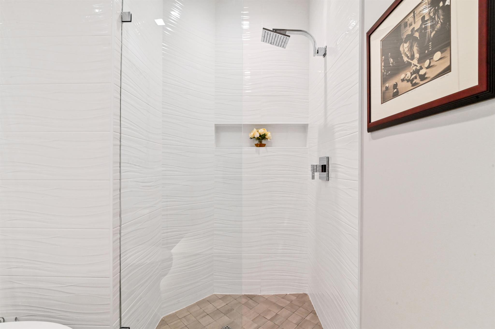 ENCLAVE AT WOODFIELD COUN - Residential