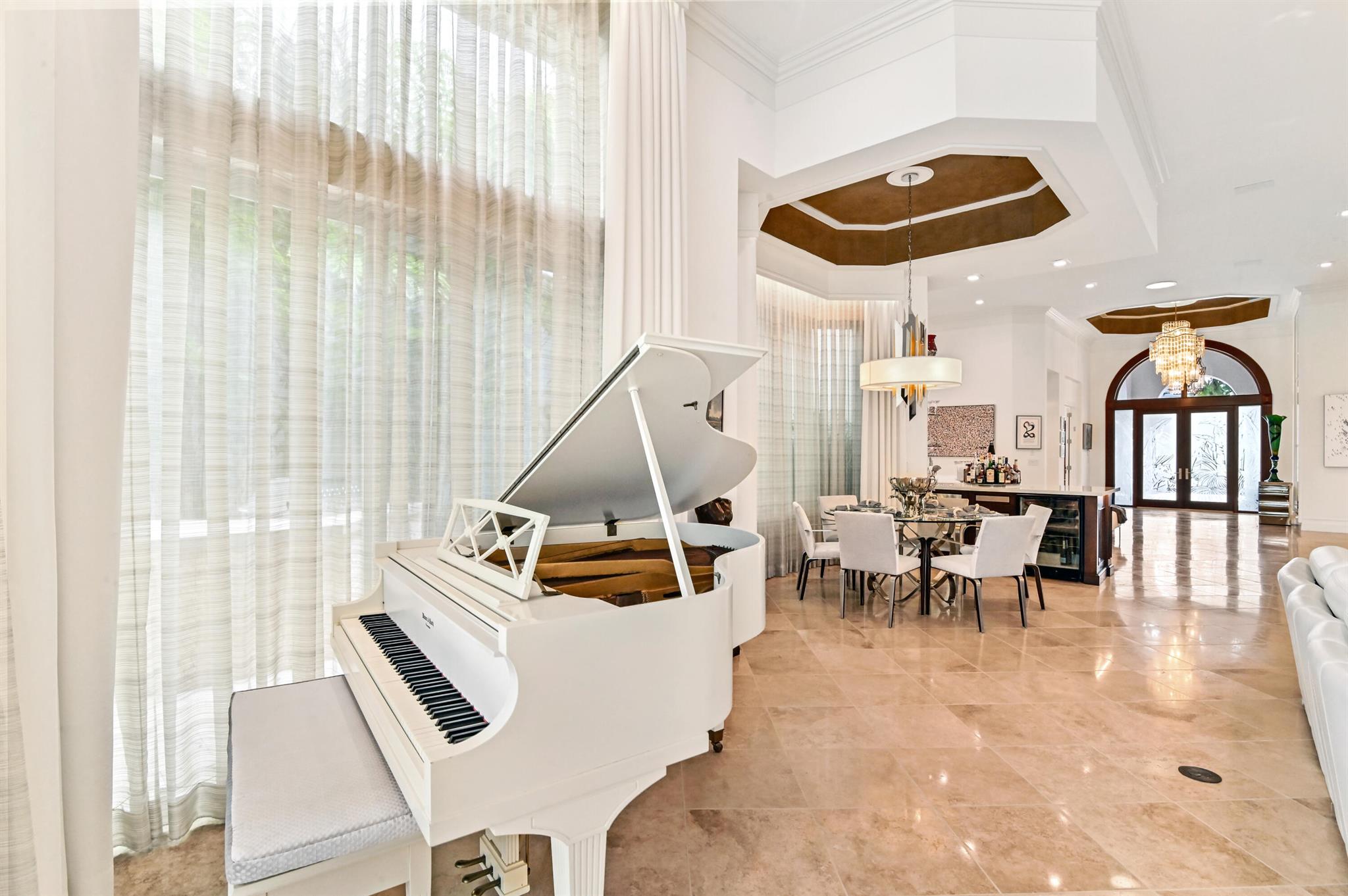 ENCLAVE AT WOODFIELD COUN - Residential