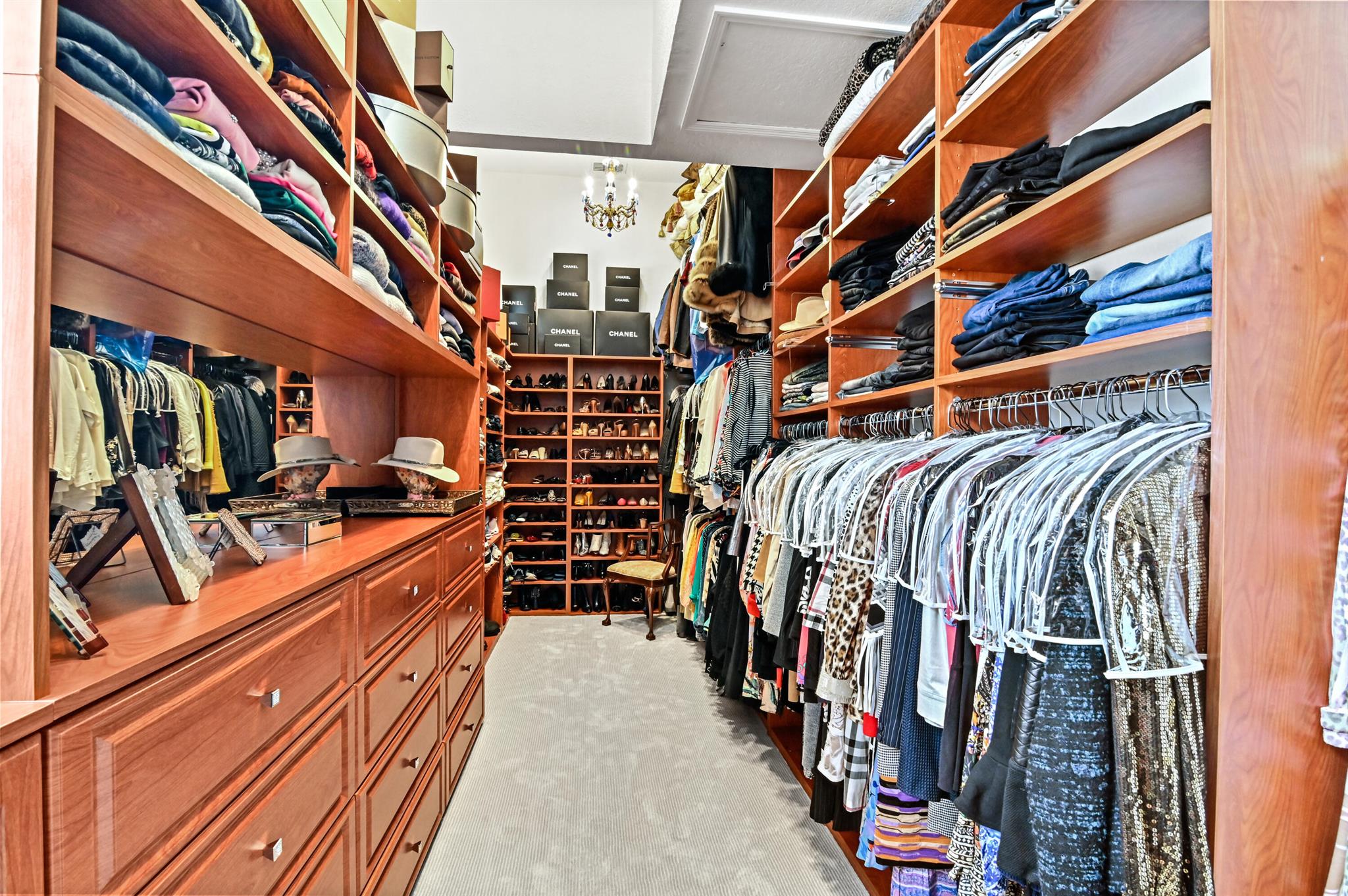 ENCLAVE AT WOODFIELD COUN - Residential