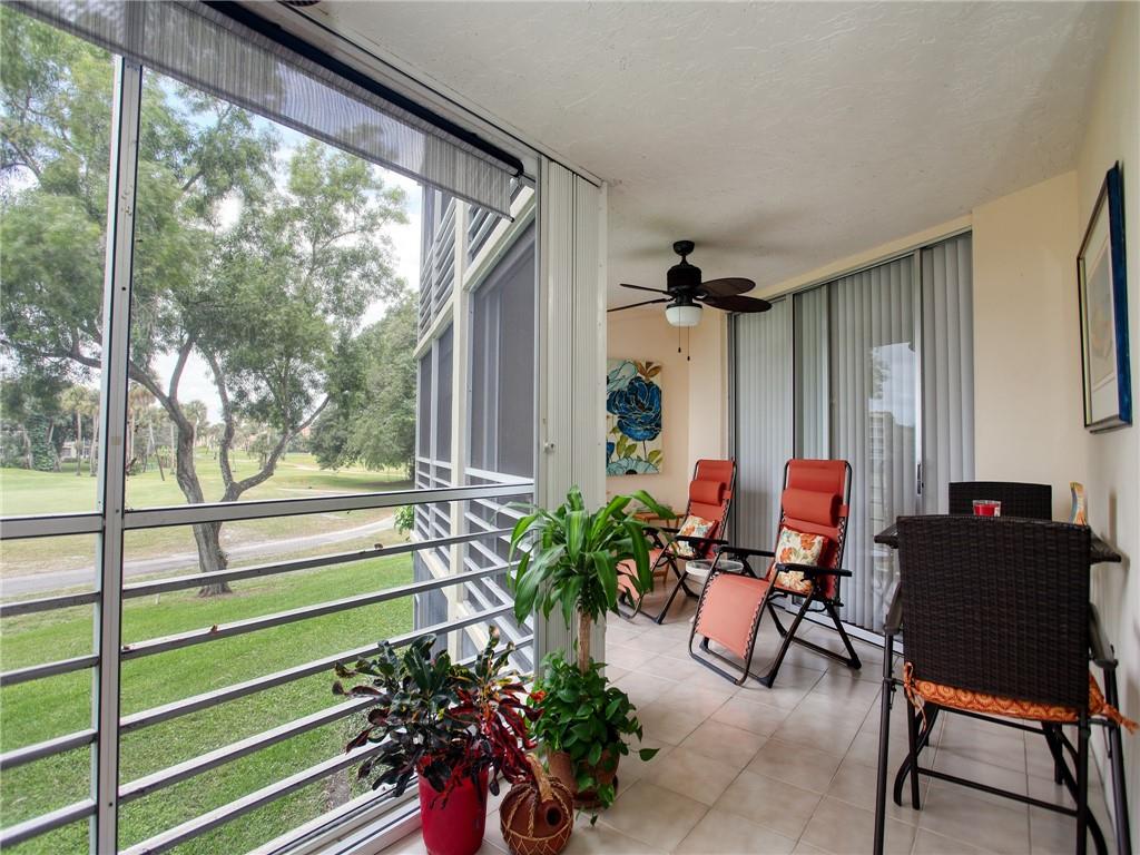 PALM-AIRE Country Club - Residential