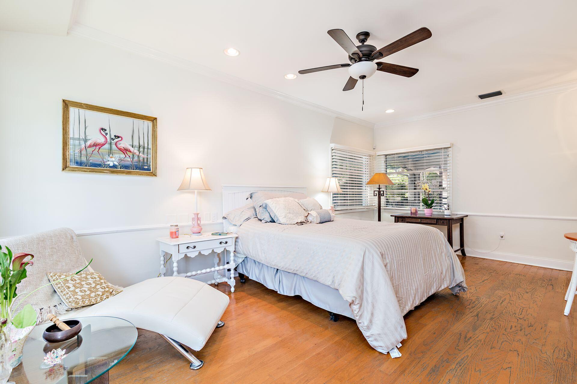 COLLEGE PARK - Residential