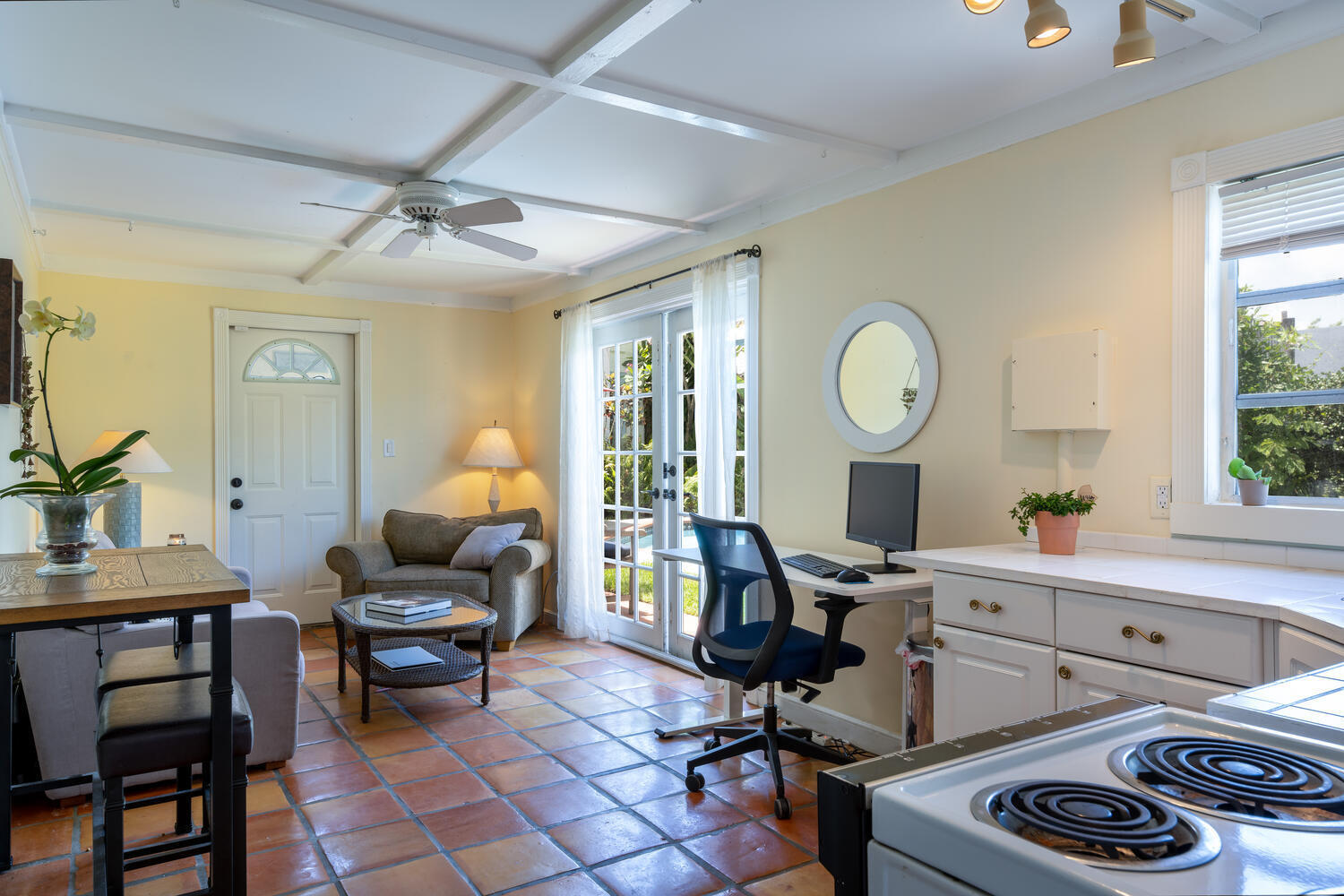 COLLEGE PARK - Residential