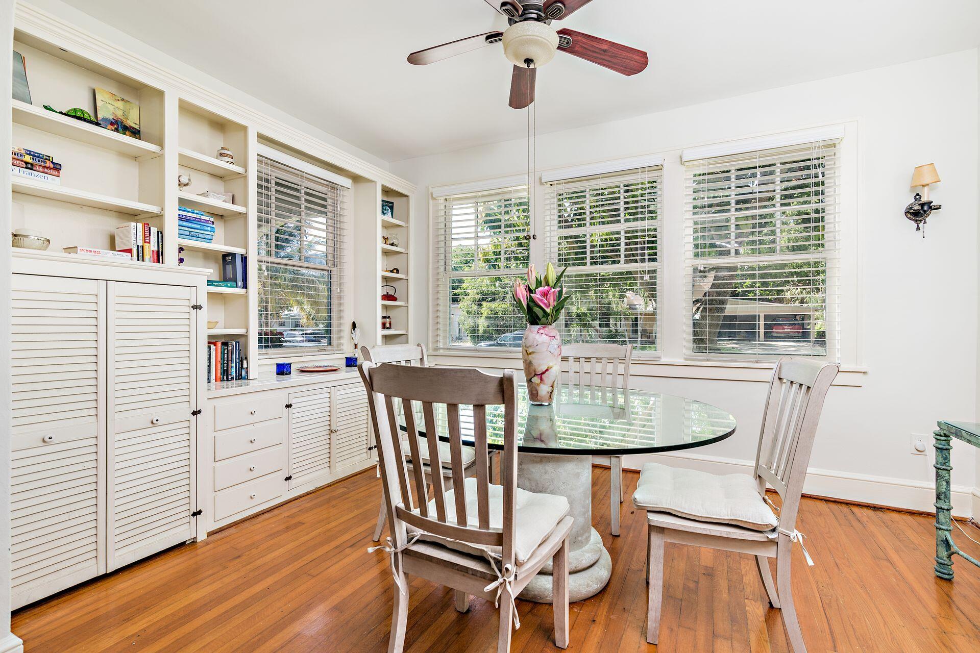 COLLEGE PARK - Residential