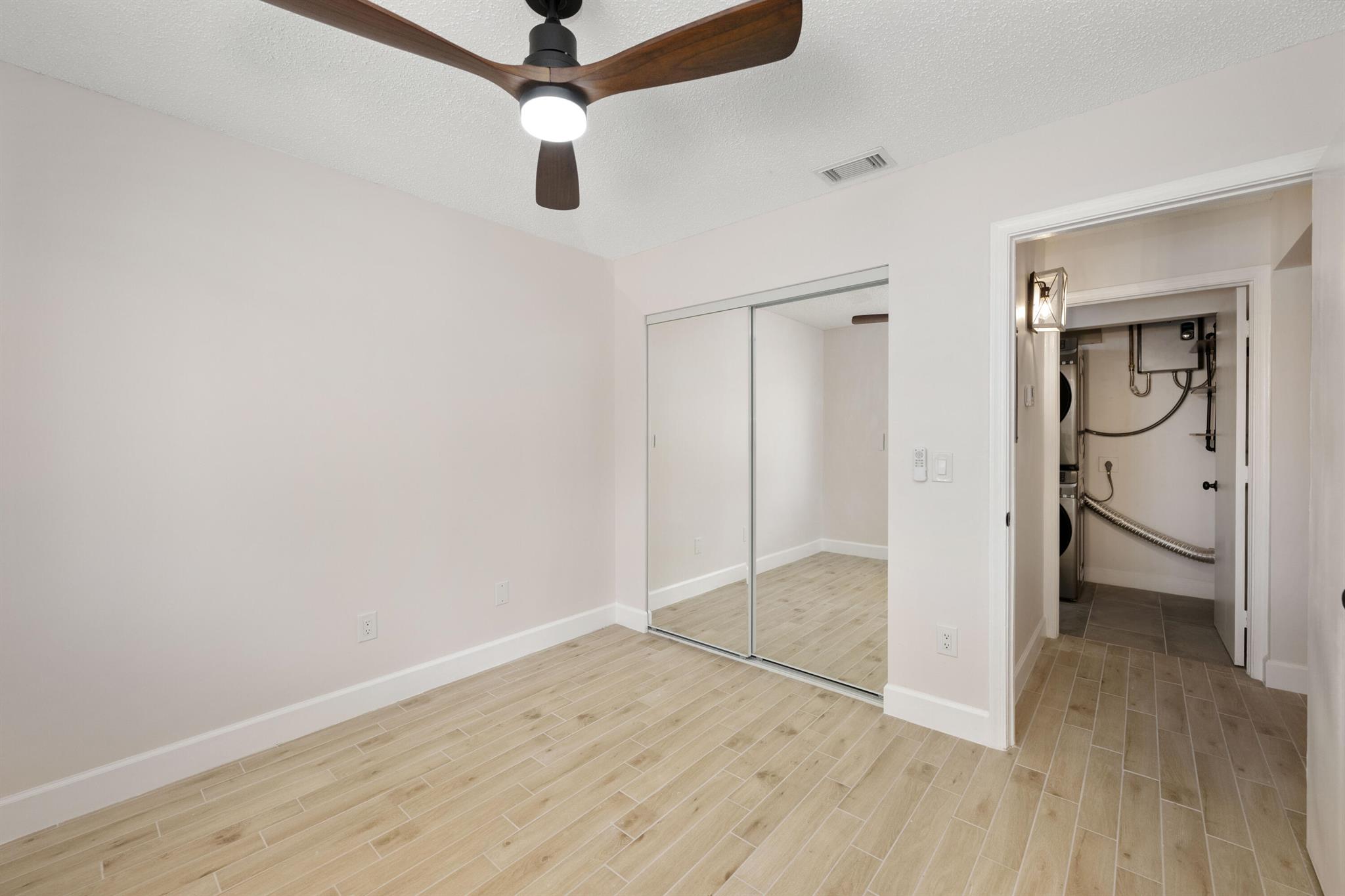 HAVERHILL ACRES - Residential Lease