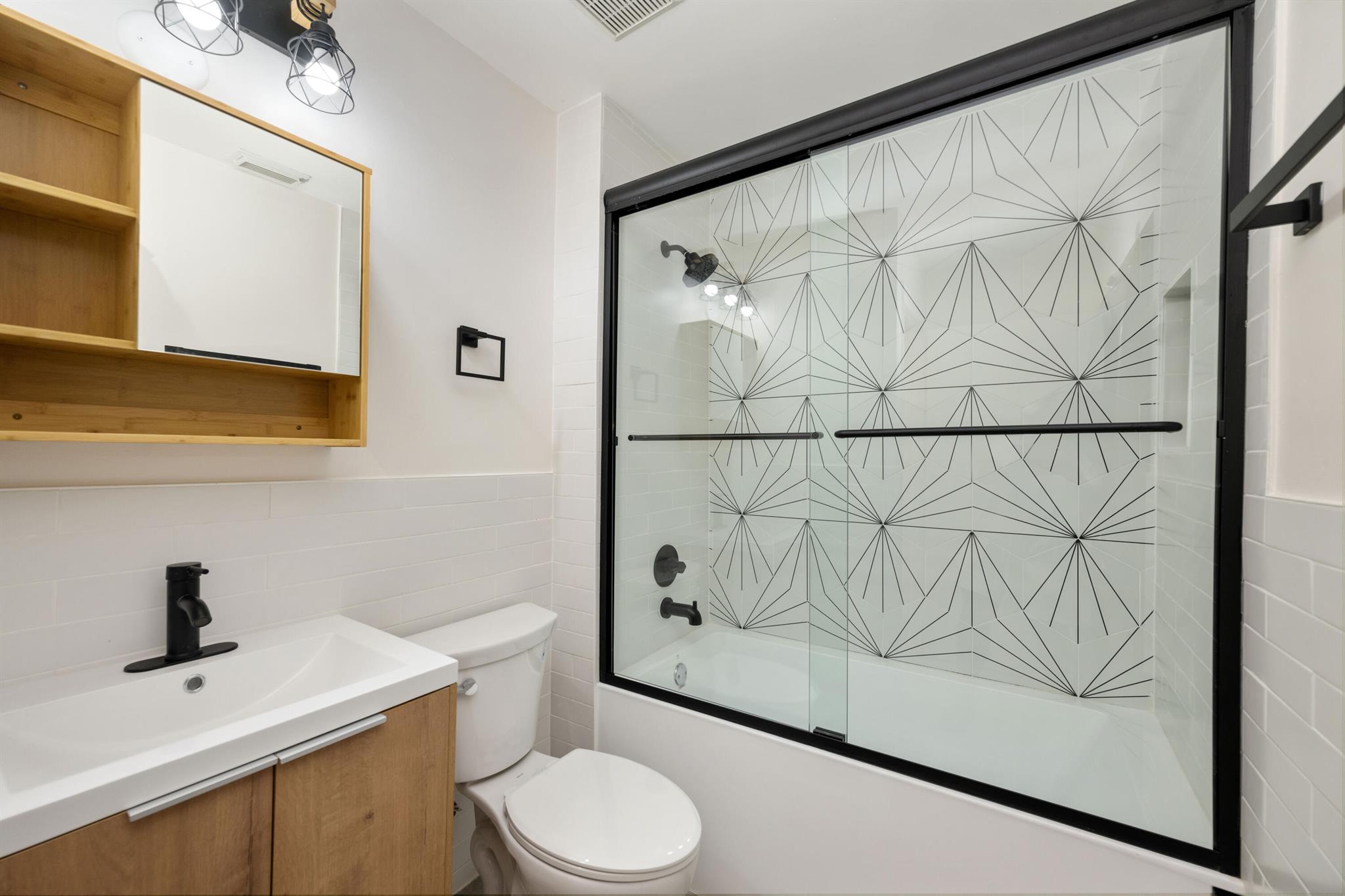 HAVERHILL ACRES - Residential Lease