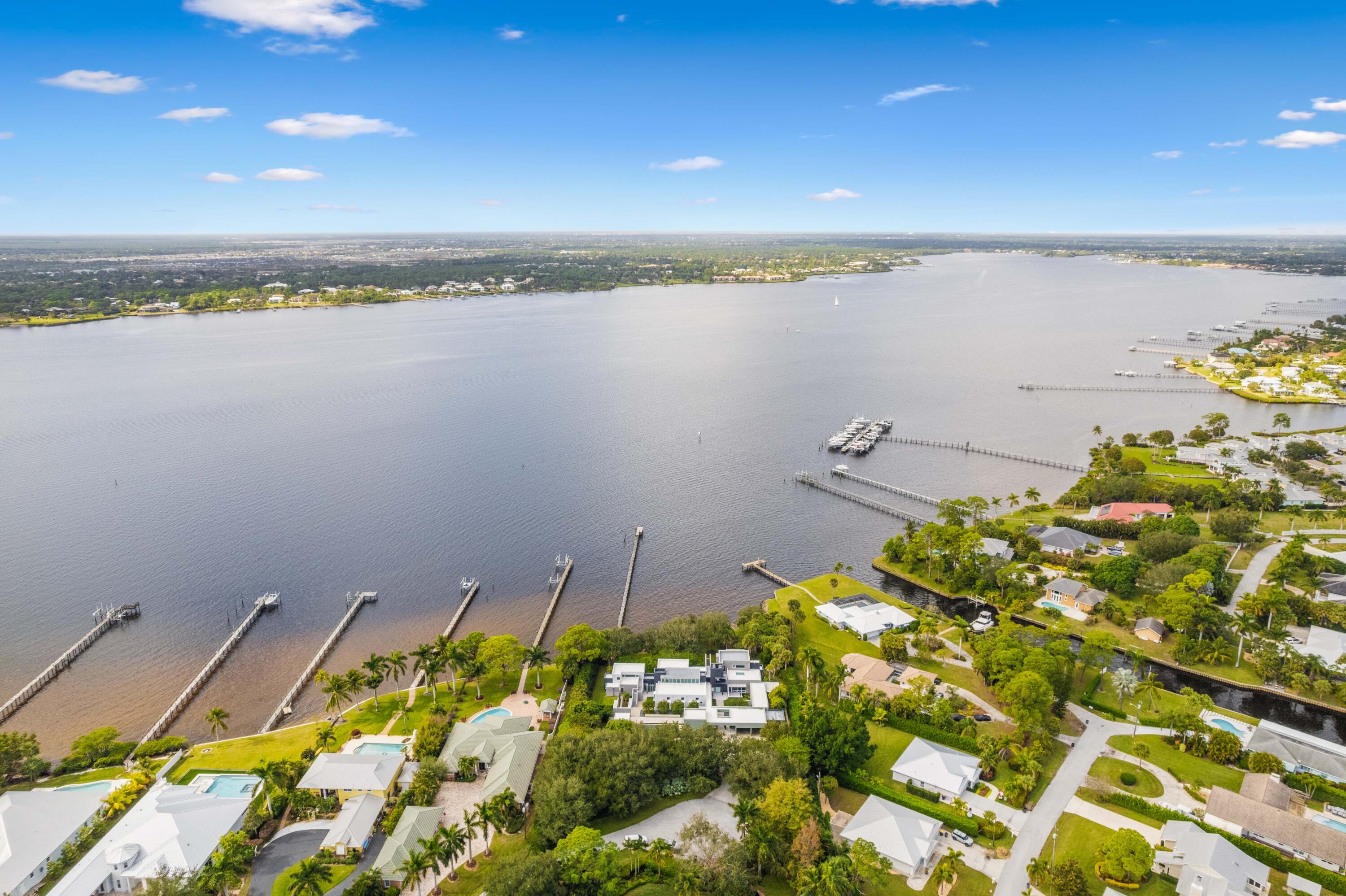 NORTH RIVER SHORES - Residential