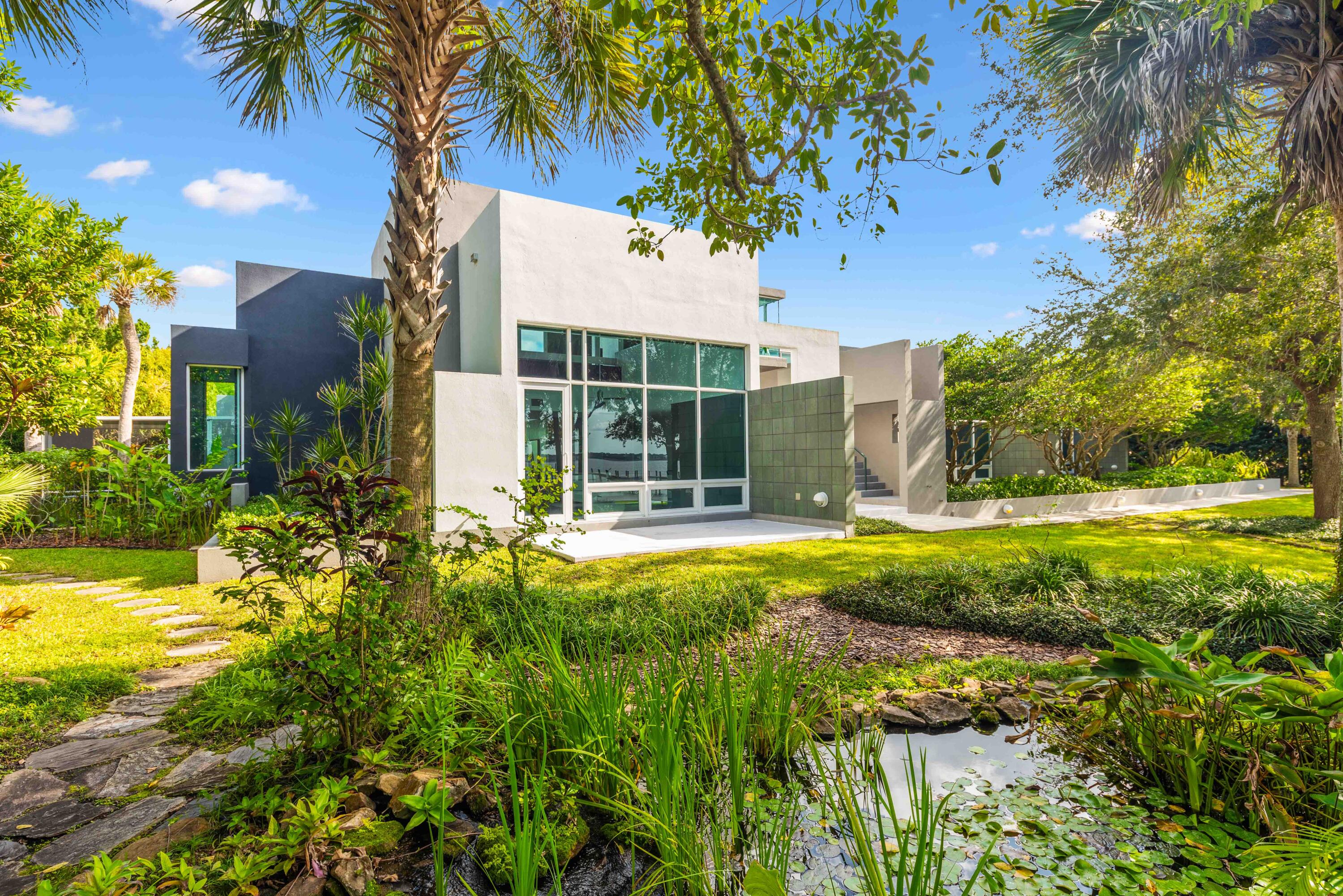 NORTH RIVER SHORES - Residential