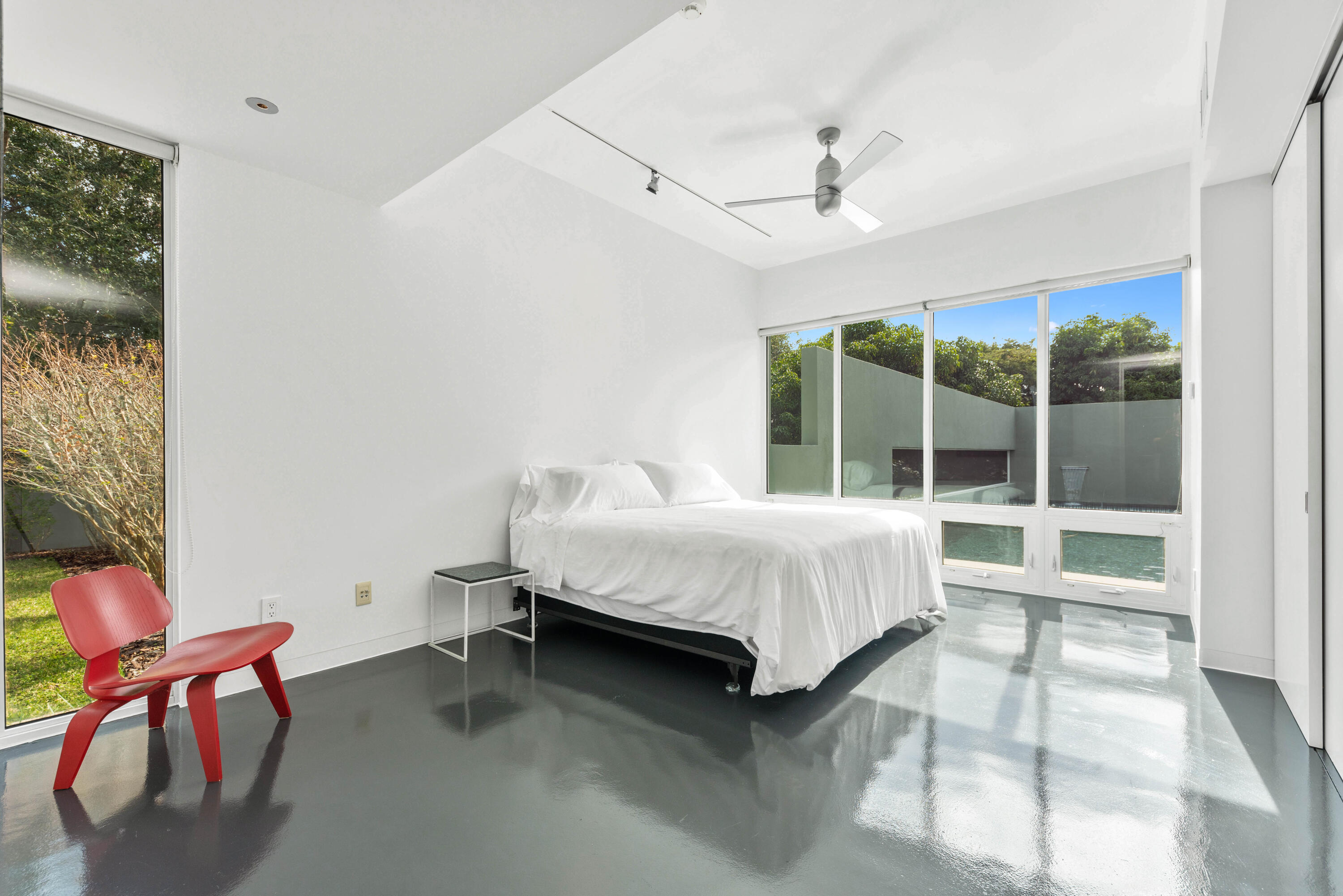 NORTH RIVER SHORES - Residential