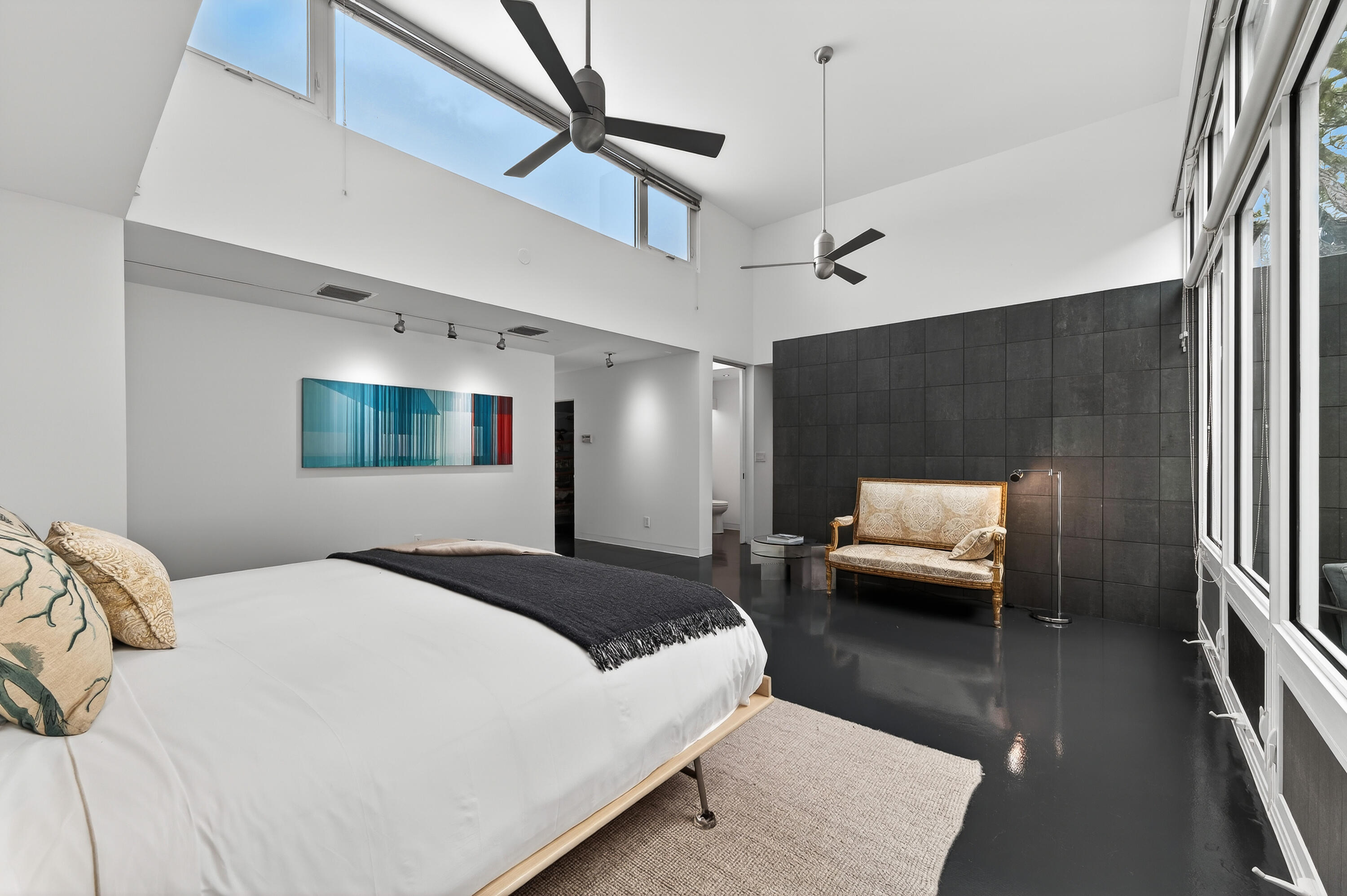 NORTH RIVER SHORES - Residential