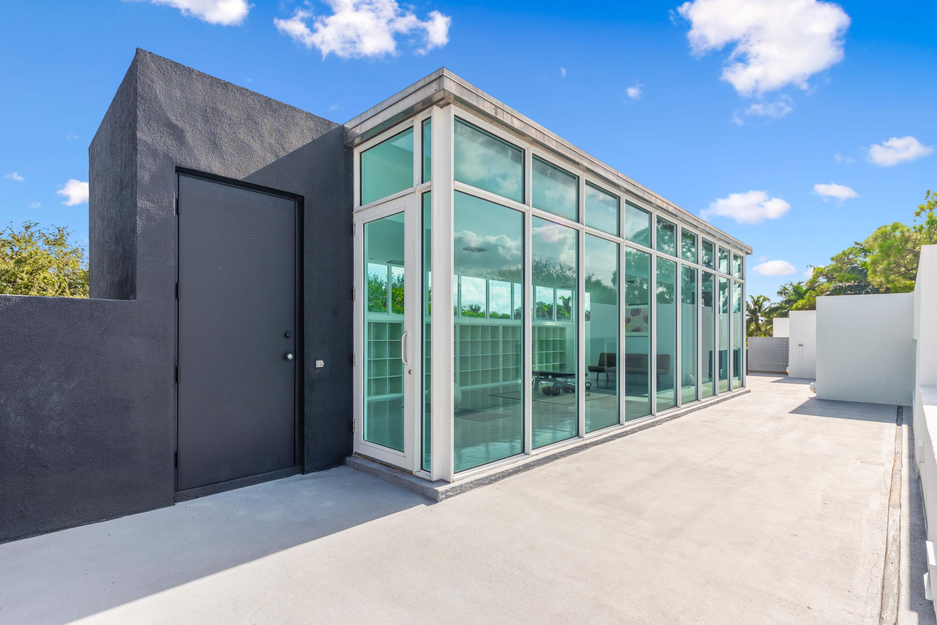 NORTH RIVER SHORES - Residential