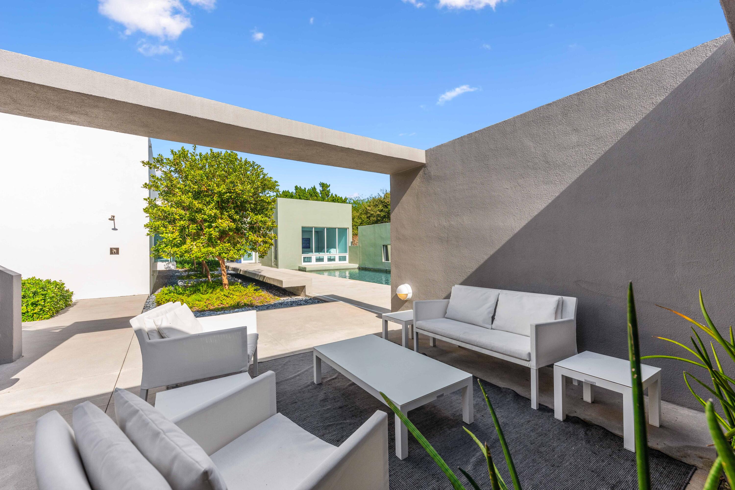 NORTH RIVER SHORES - Residential