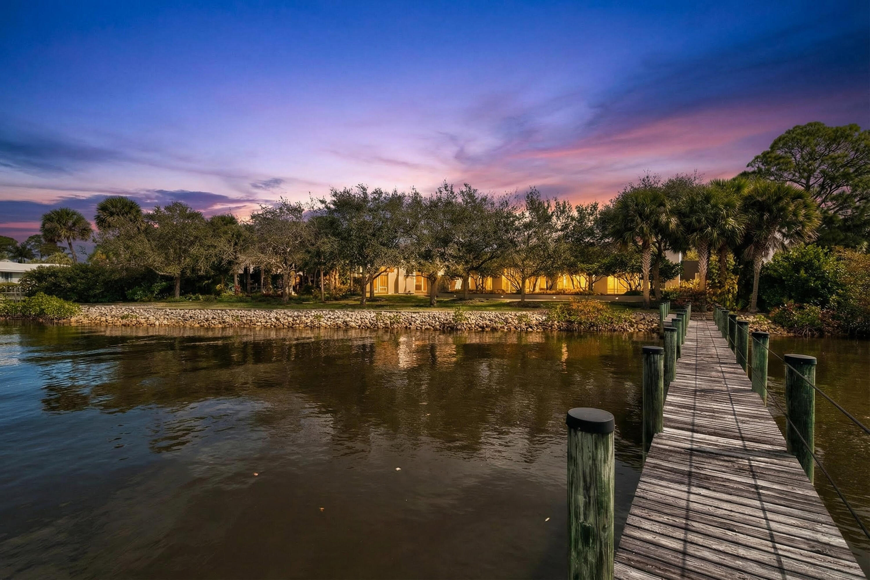 NORTH RIVER SHORES - Residential