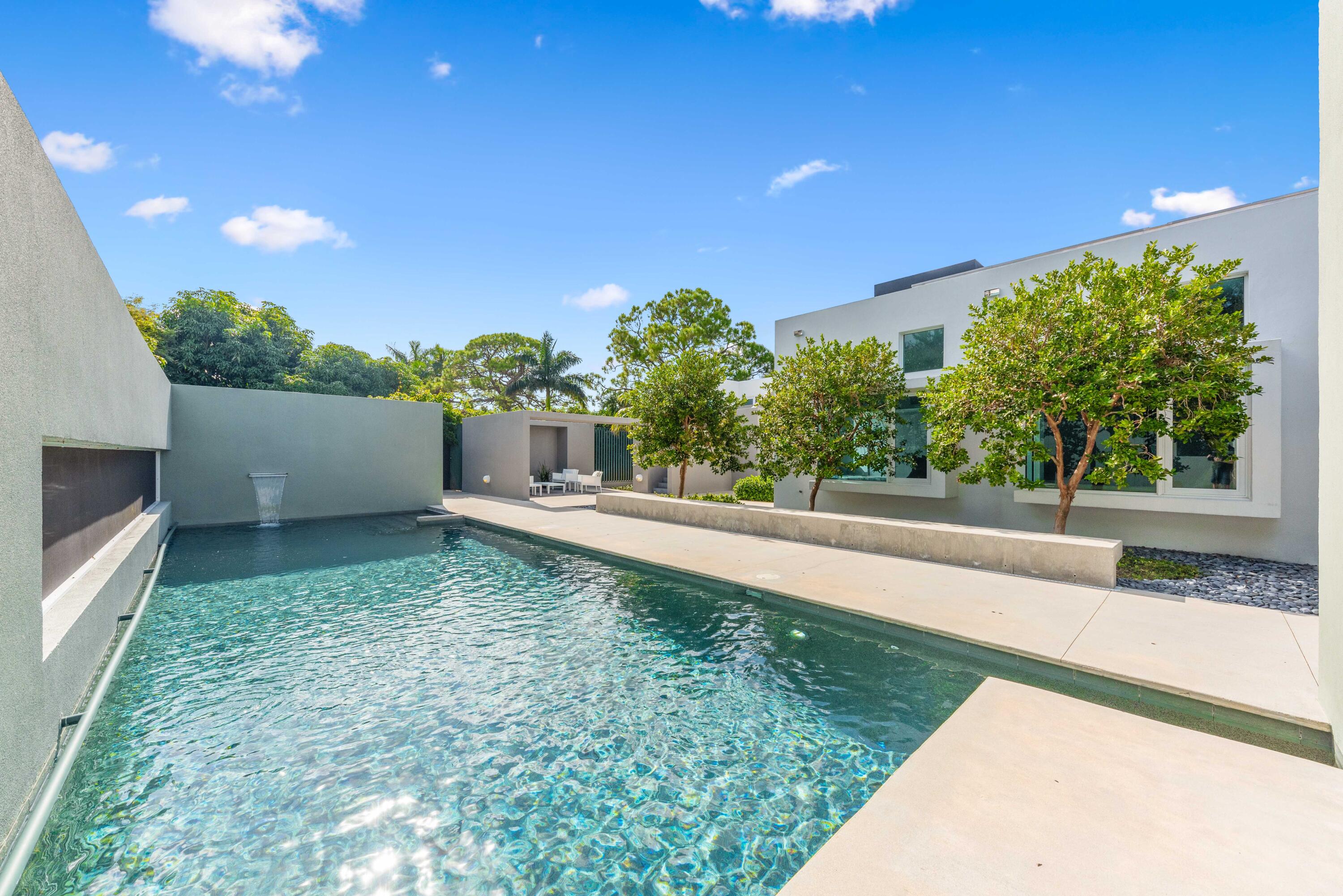 NORTH RIVER SHORES - Residential