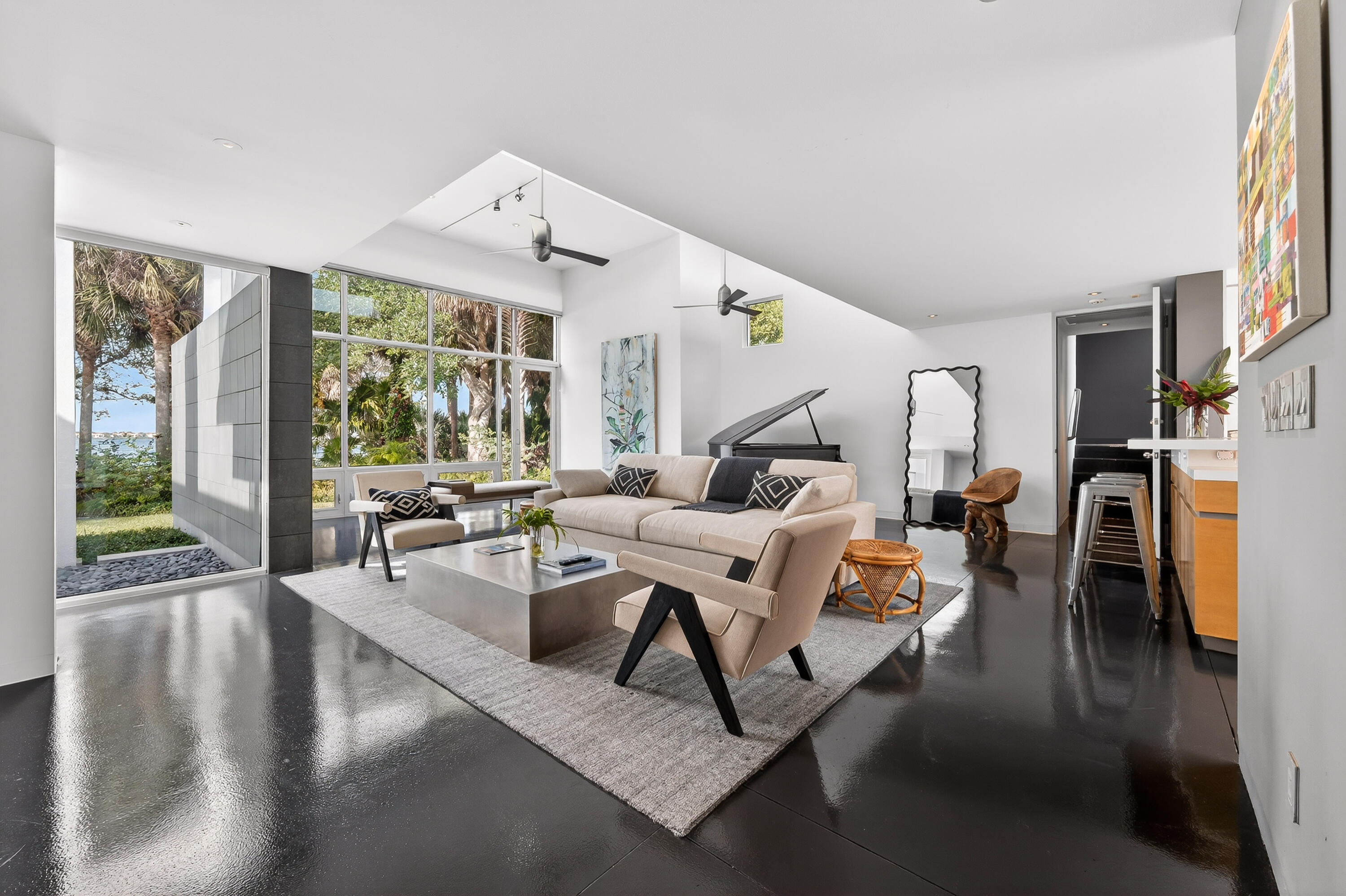 NORTH RIVER SHORES - Residential