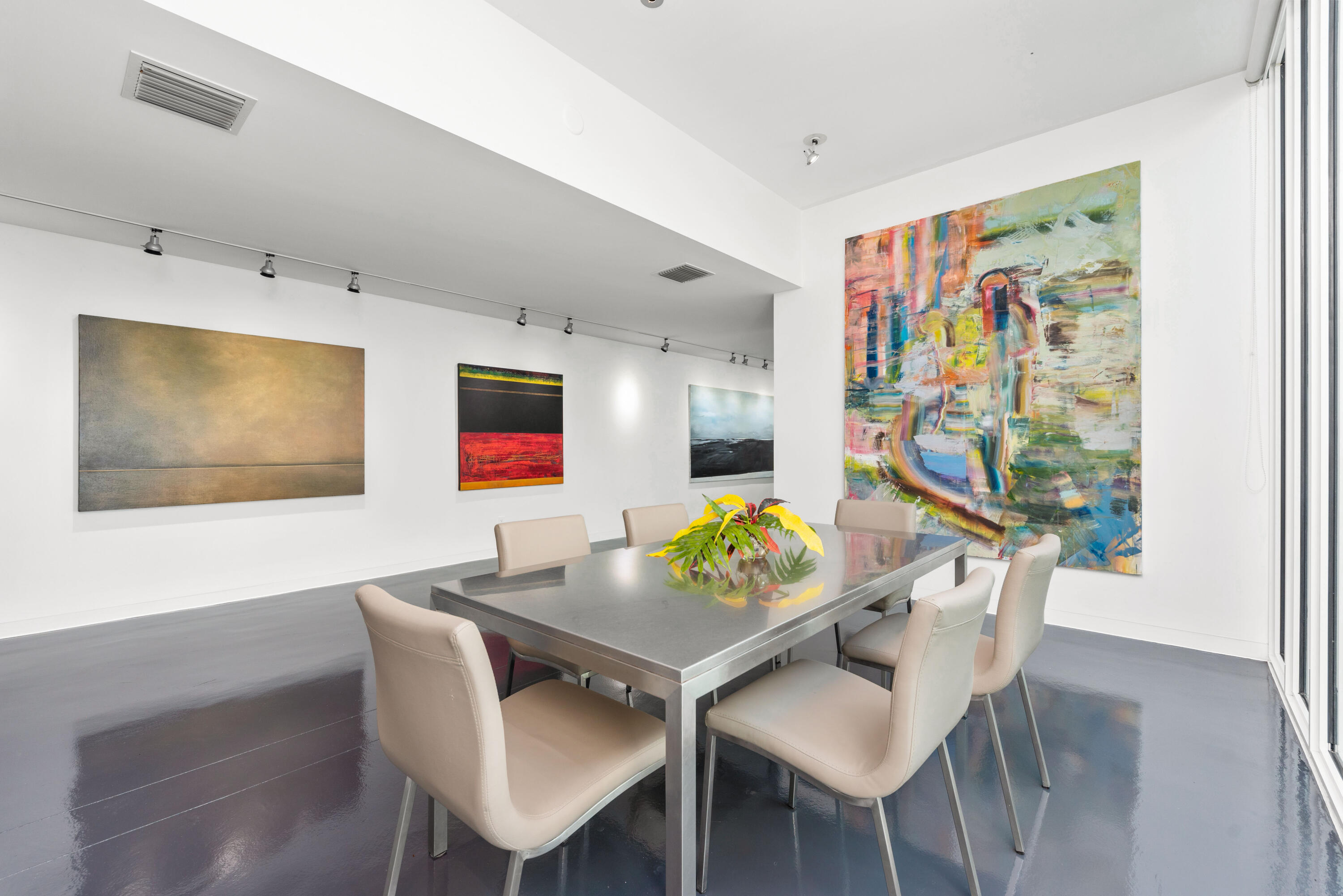 NORTH RIVER SHORES - Residential