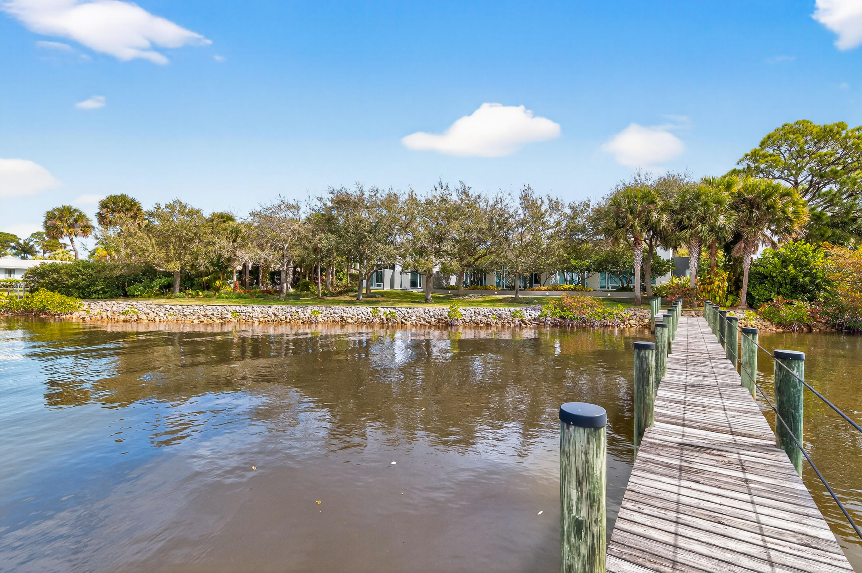 NORTH RIVER SHORES - Residential