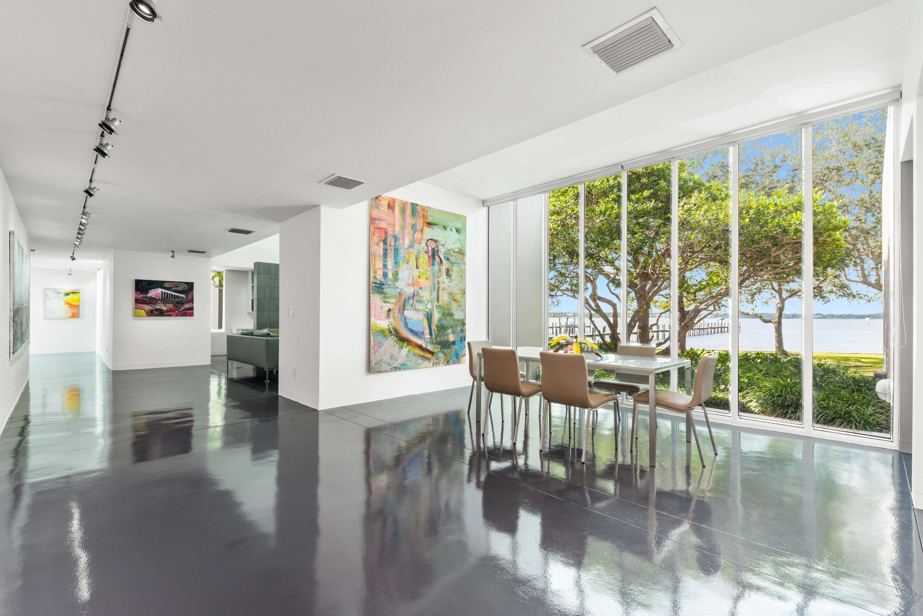 NORTH RIVER SHORES - Residential