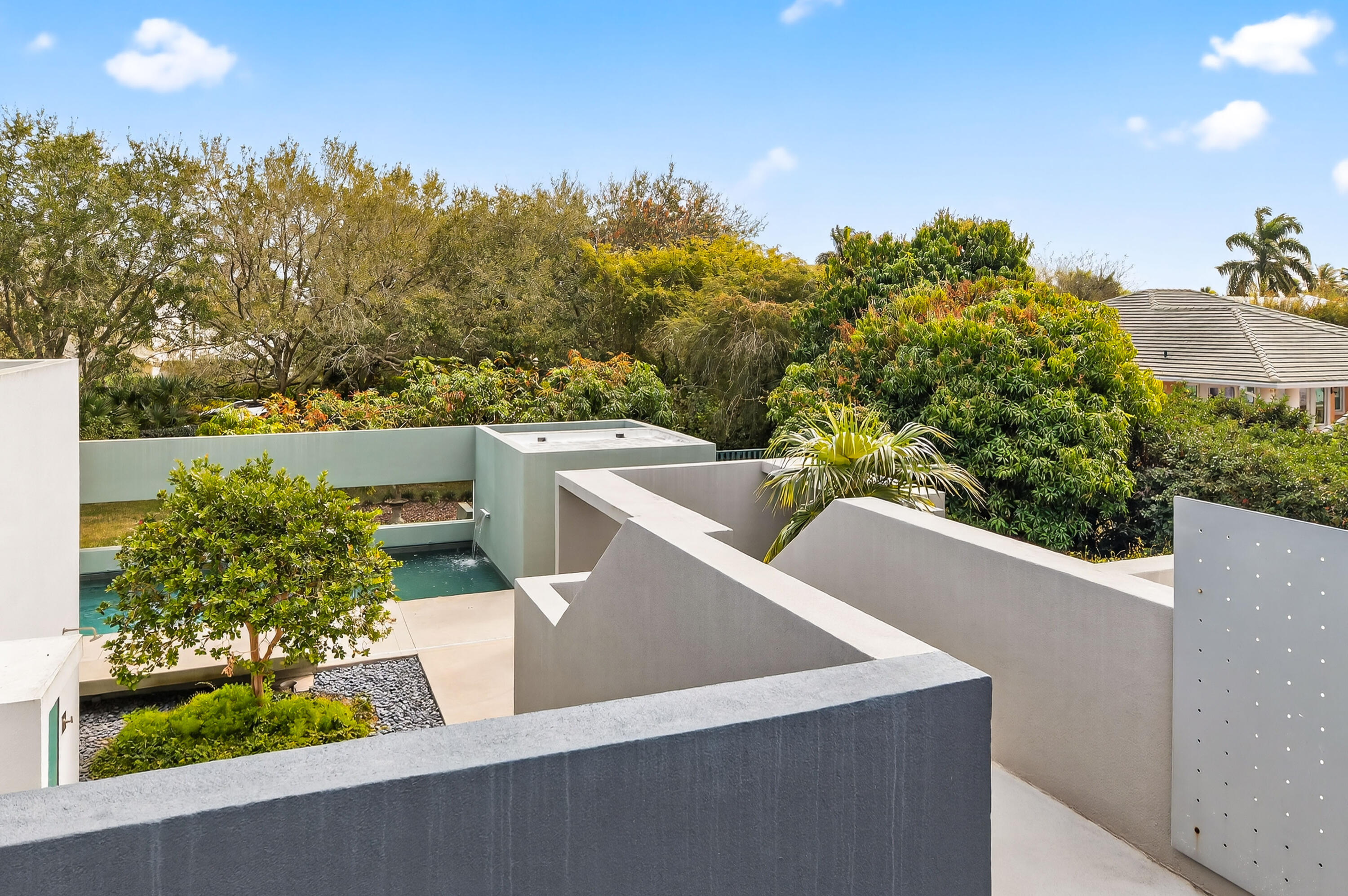 NORTH RIVER SHORES - Residential