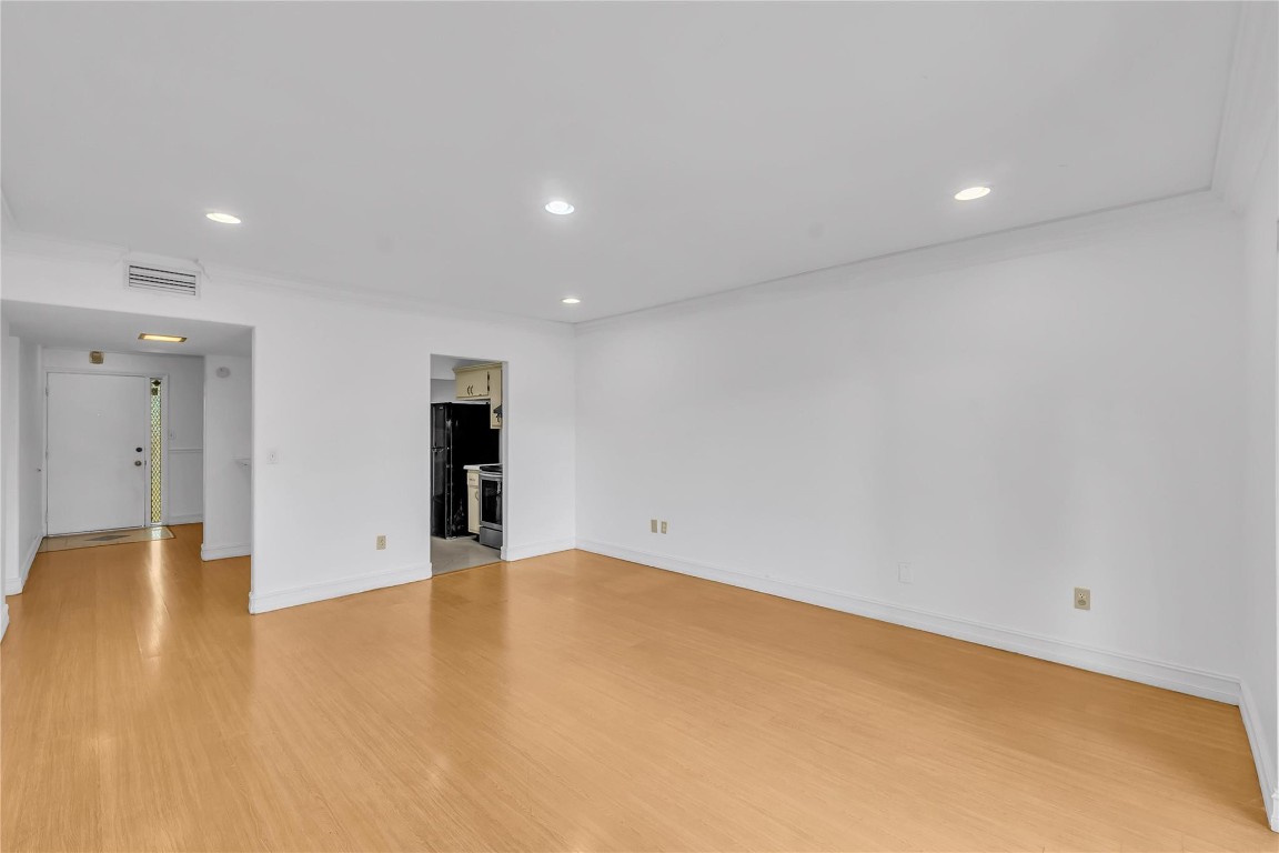 LA PLACIDA - Residential