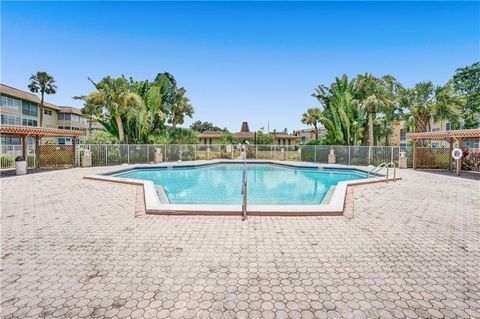 A home in Lauderdale Lakes