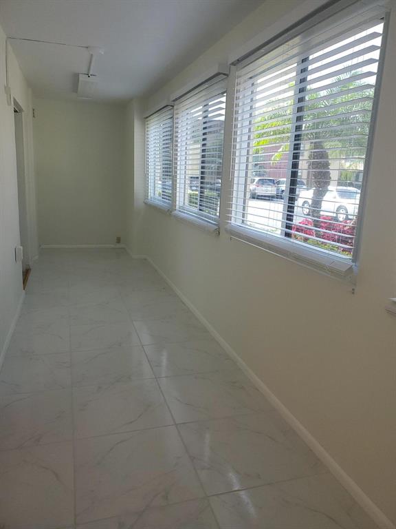 KINGS POINT CAPRI CONDOS - Residential Lease