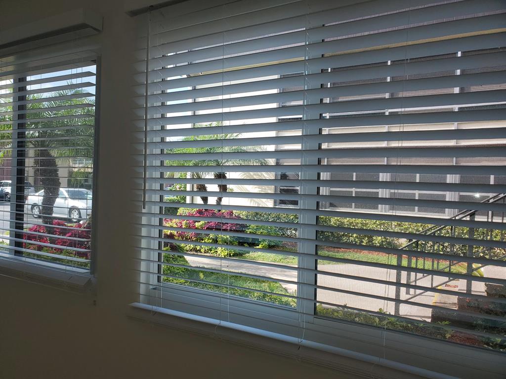 KINGS POINT CAPRI CONDOS - Residential Lease