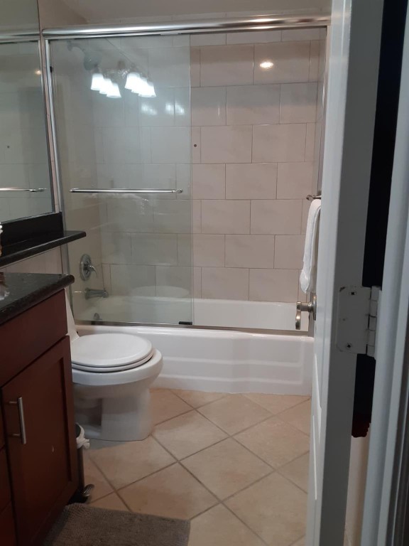 2900 NE 30th Street G8