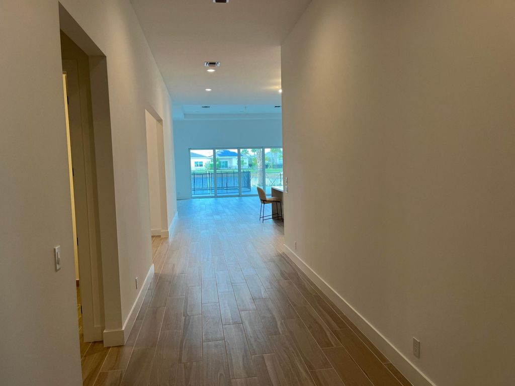 Photo of 12565 Nautilus Circle, Palm Beach Gardens, FL 33412 (MLS # R10954006)