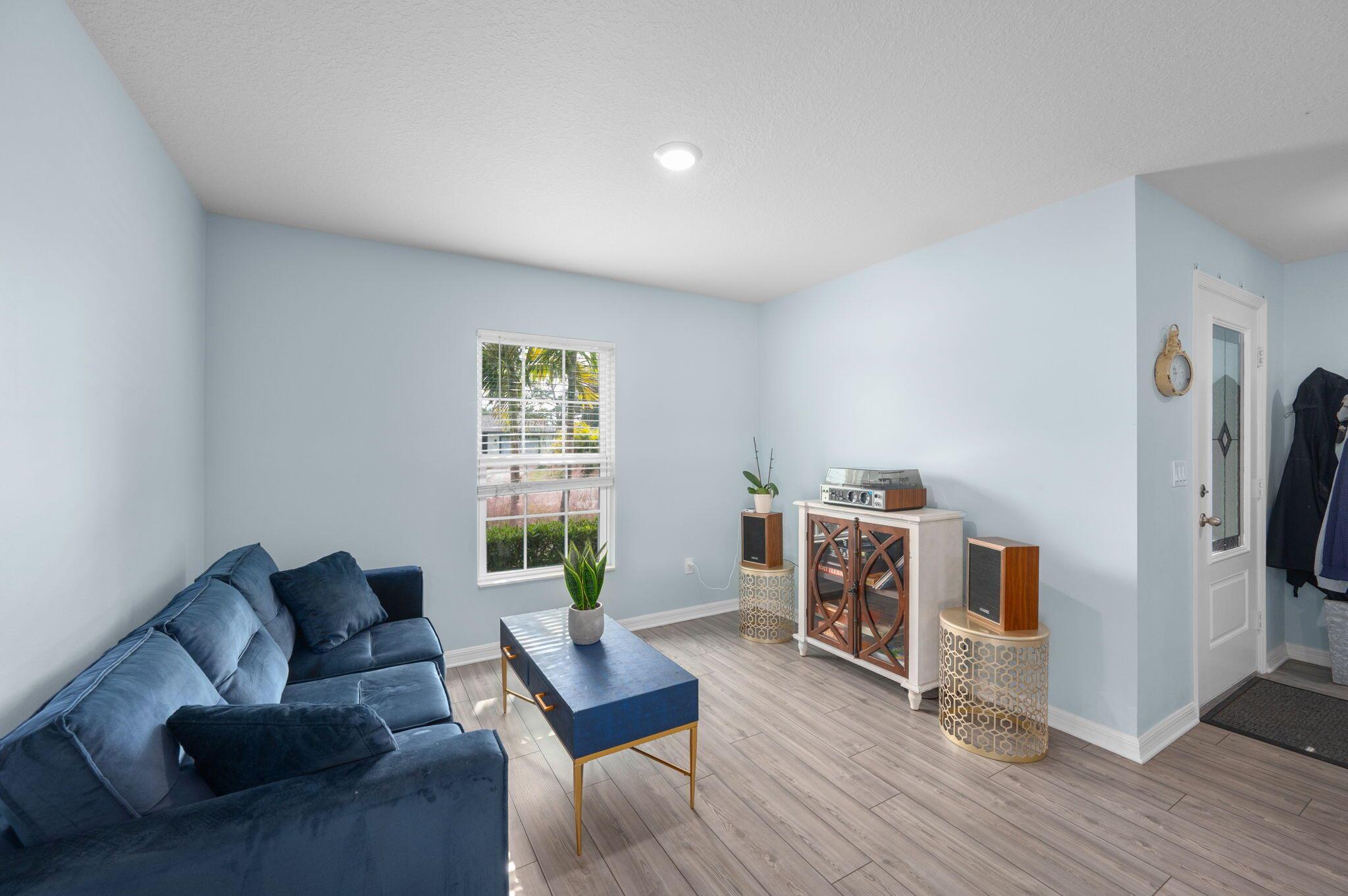 PORT ST LUCIE SECTION 30 - Residential