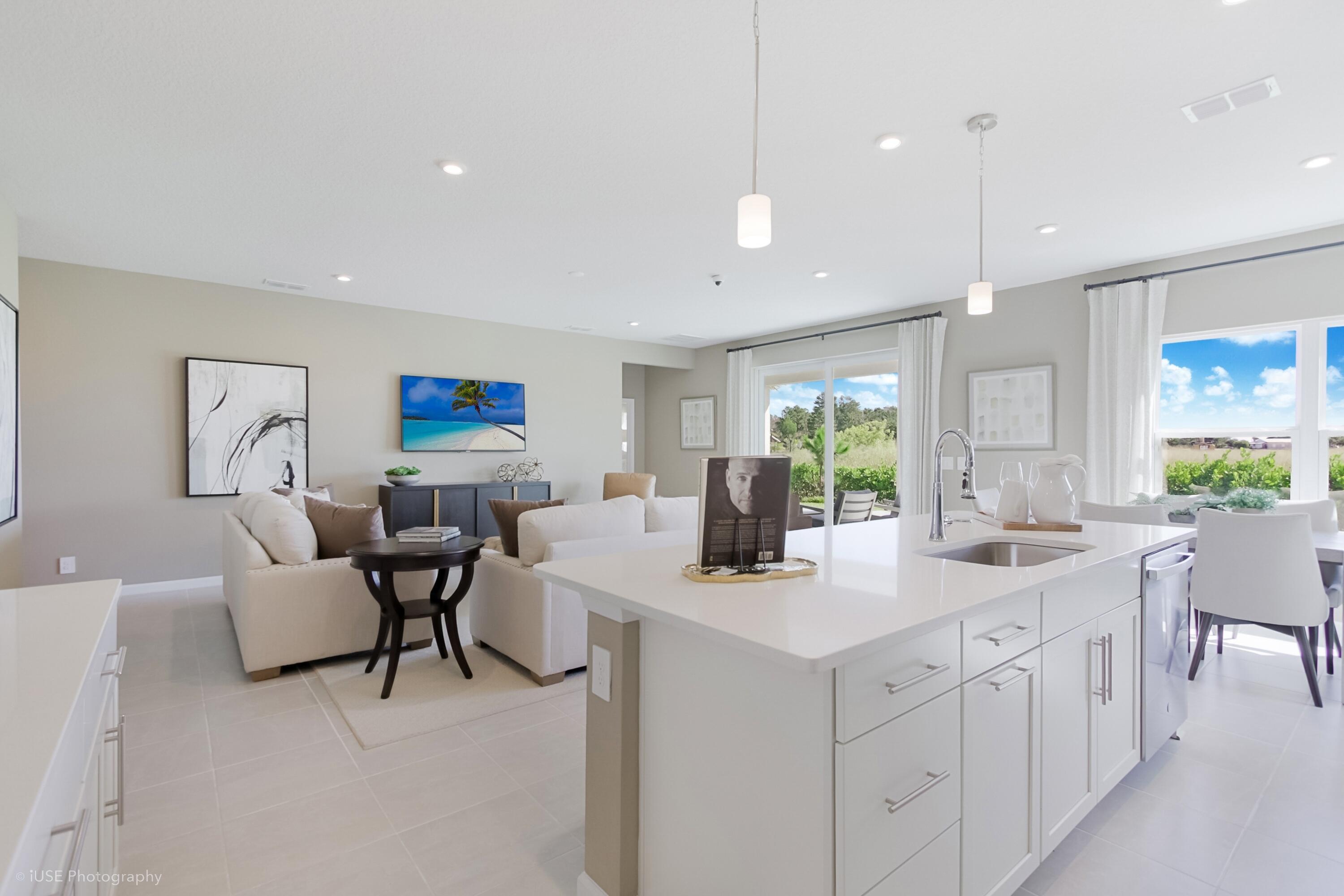 SPIRIT OF SEBASTIAN - Residential