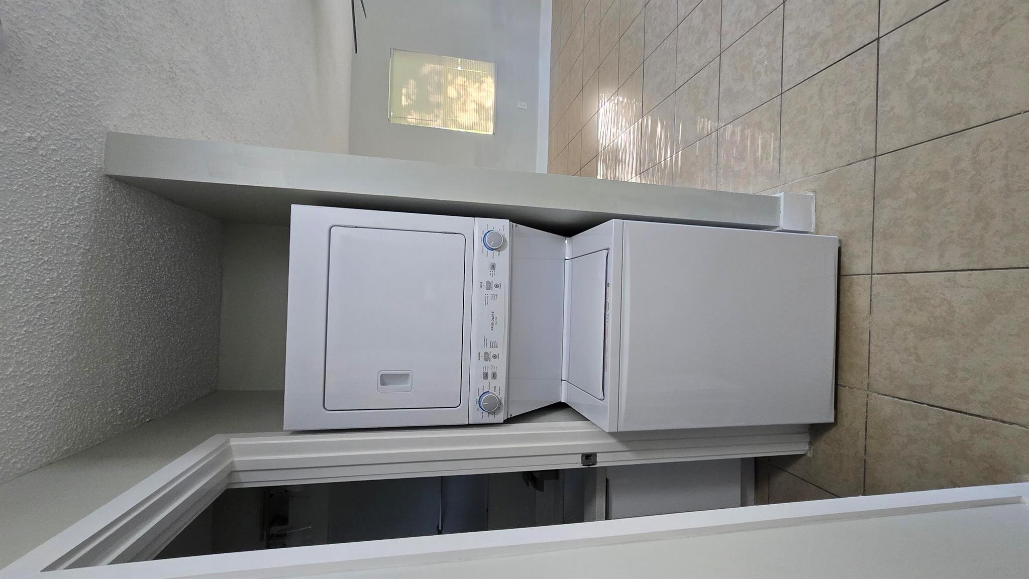 JELLISON'S SUBDIVISION - Residential Lease