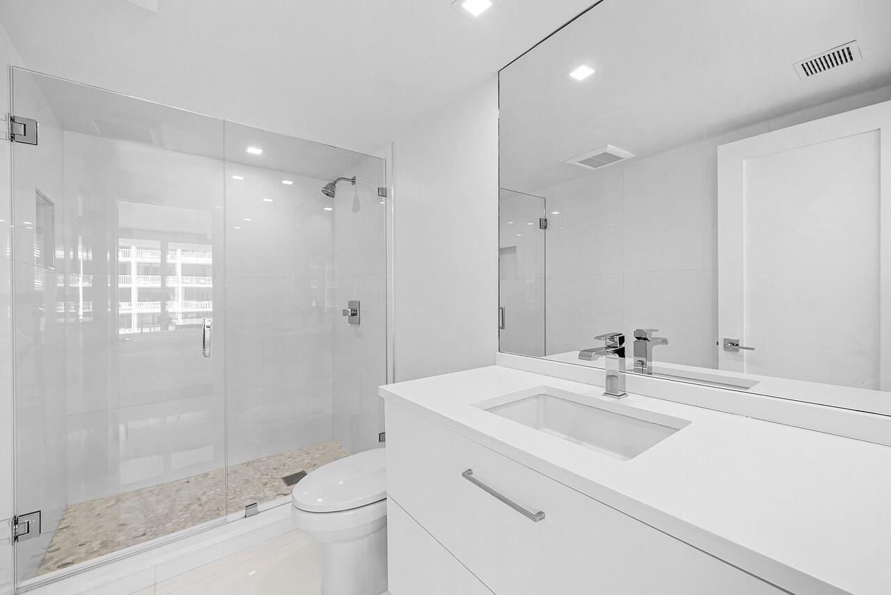 COVE CONDO - Residential