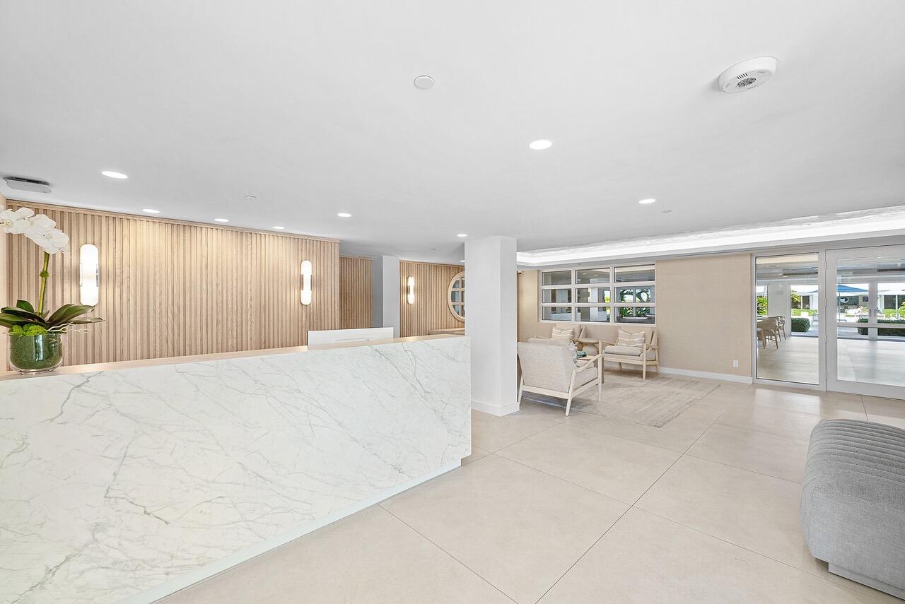 COVE CONDO - Residential