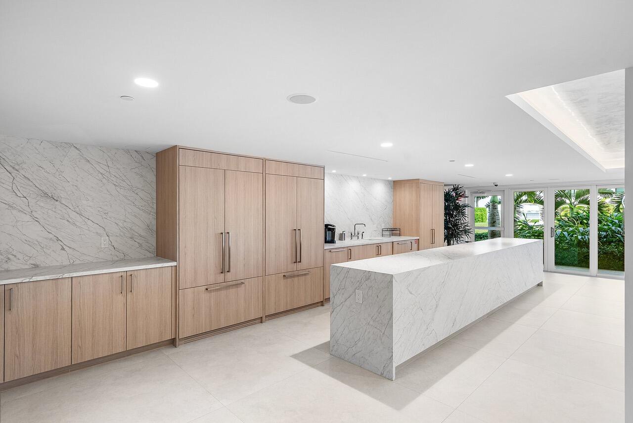 COVE CONDO - Residential