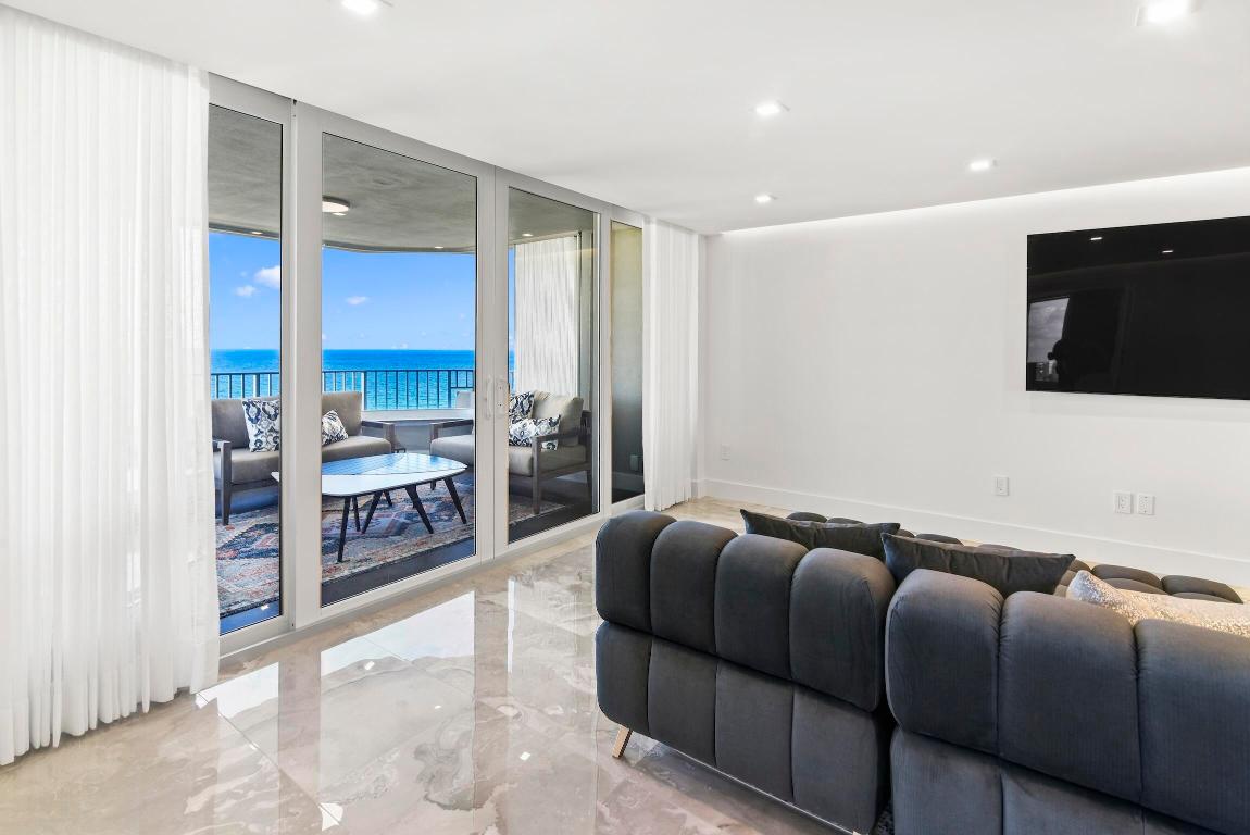 CHALFONTE CONDO - Residential Lease