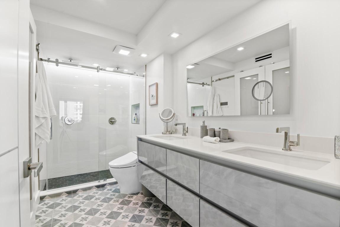 CHALFONTE CONDO - Residential Lease