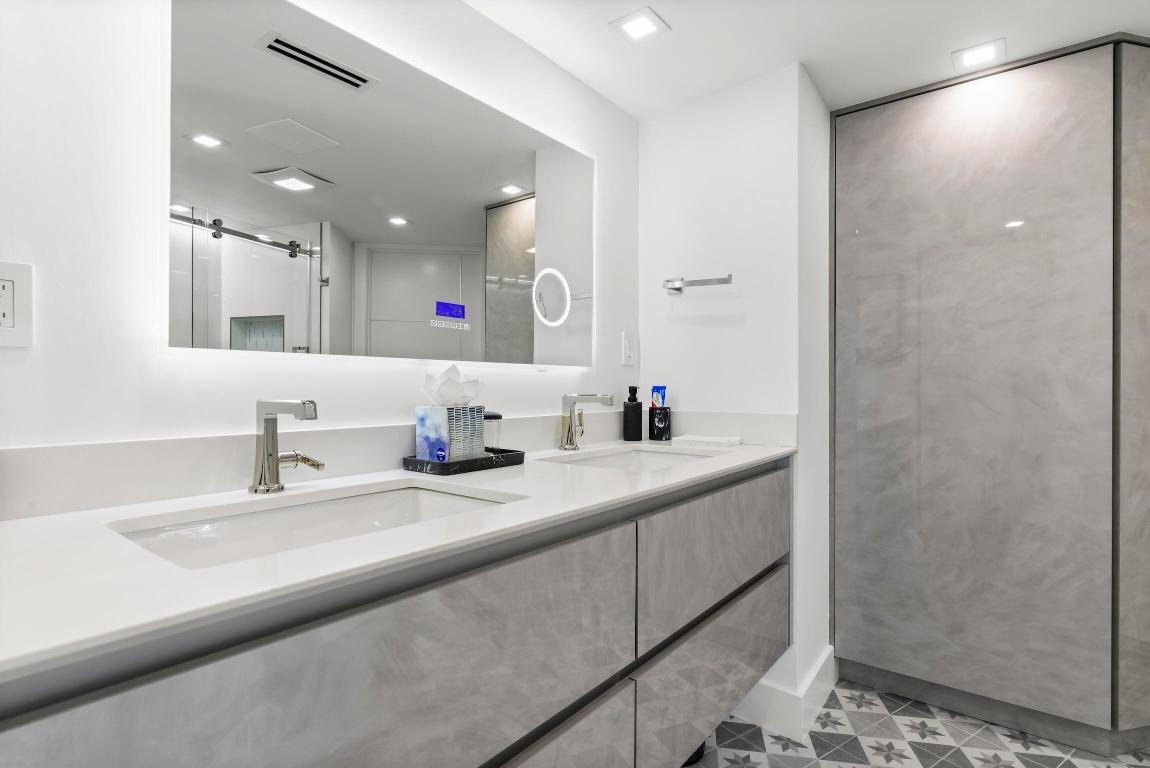 CHALFONTE CONDO - Residential Lease