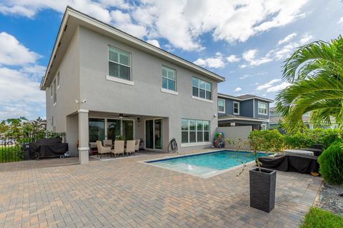 A home in Loxahatchee