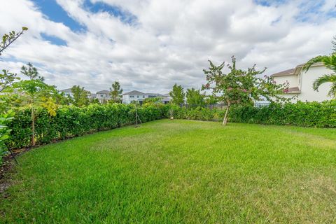 A home in Loxahatchee