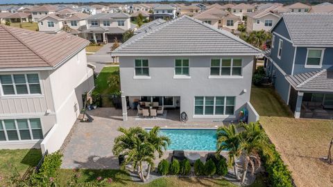 A home in Loxahatchee