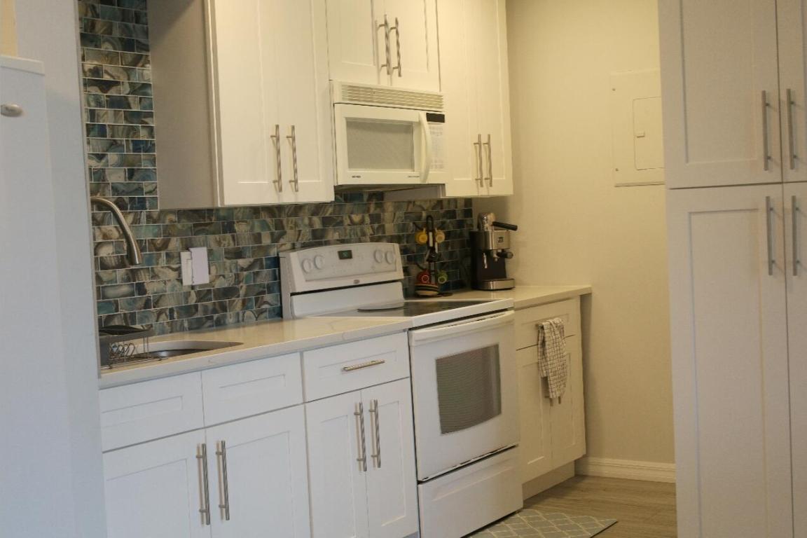 PINE RIDGE NORTH VILLAGE IV CONDO - Residential