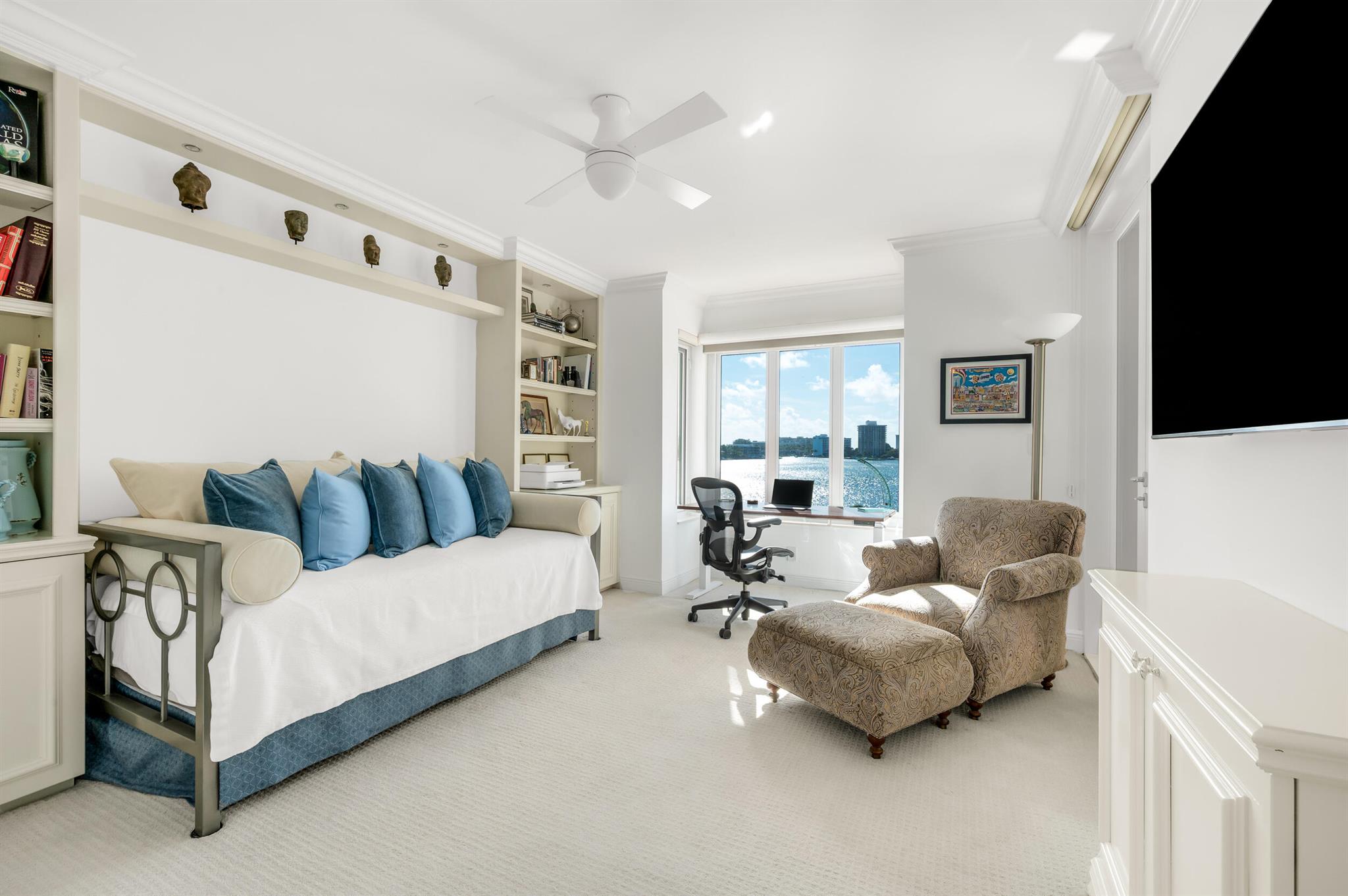 MIZNER COURT CONDO - Residential