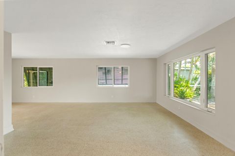 Single Family Residence in Wilton Manors FL 316 20th St 23.jpg