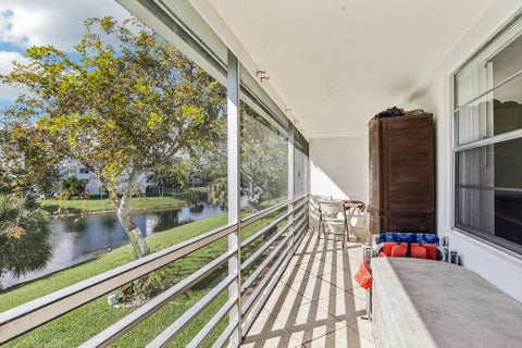 Tiny photo for 104 Oakridge #H, Deerfield Beach, FL 33442 (MLS # R11158135)
