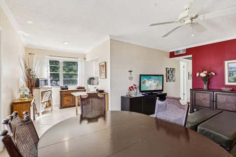 Tiny photo for 104 Oakridge #H, Deerfield Beach, FL 33442 (MLS # R11158135)